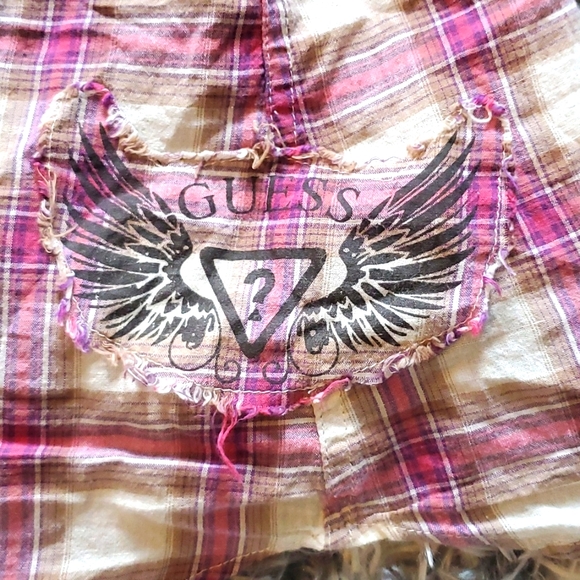 Plaid Guess country buttonup - Picture 2 of 3